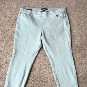 Elastic waist jeggings